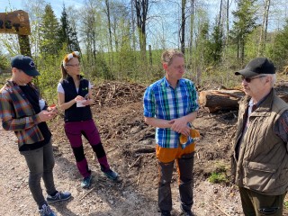 Daniel Thorell, Skogsstyrelsen och scoutledare i Länghem, Helena Falkman, Stefan Wallin, som lagt ner ett jättejobb i skogen på Skogsäventyret och Stefans stig samt Bosse Persson, Jägareförbundet.